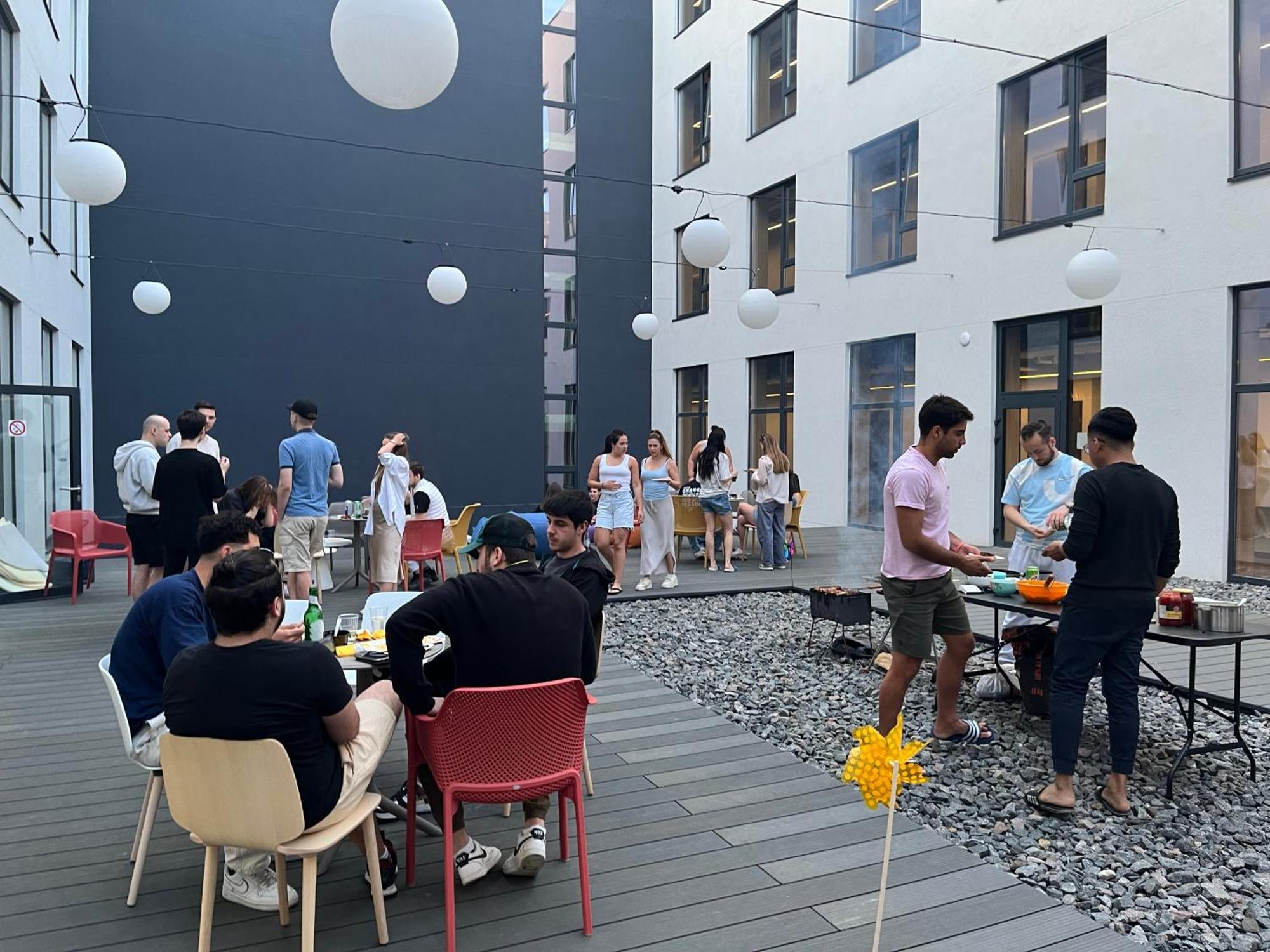 Aparthotel Shed Coliving VNO