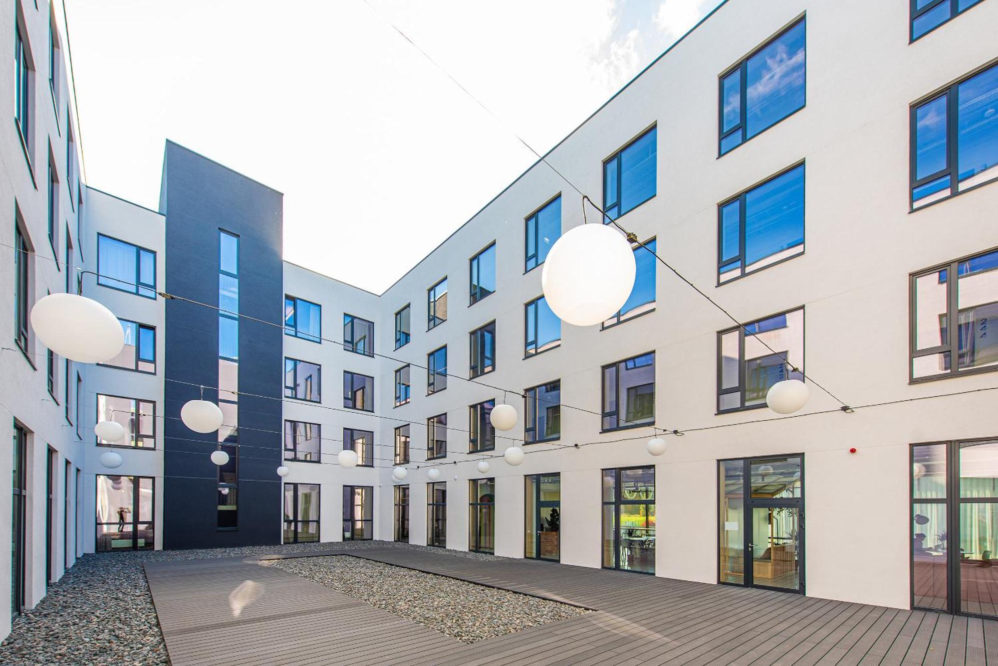 Aparthotel Shed Coliving *