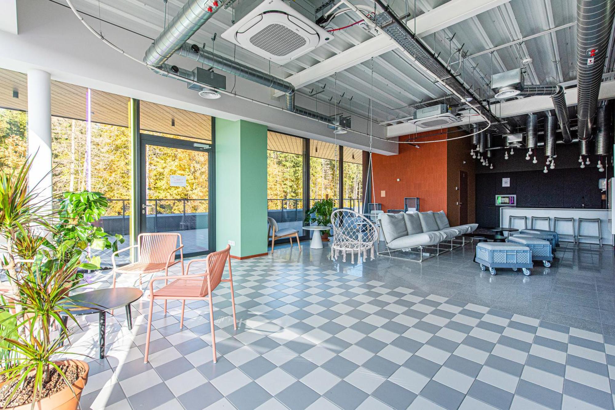 Aparthotel Shed Coliving *